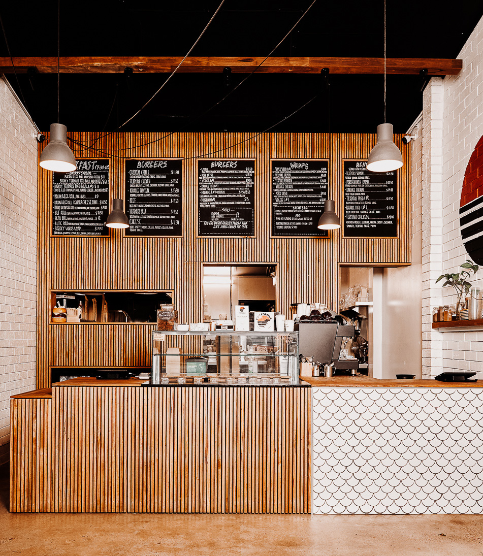 FREEWAVE SUSHI & BURGERS